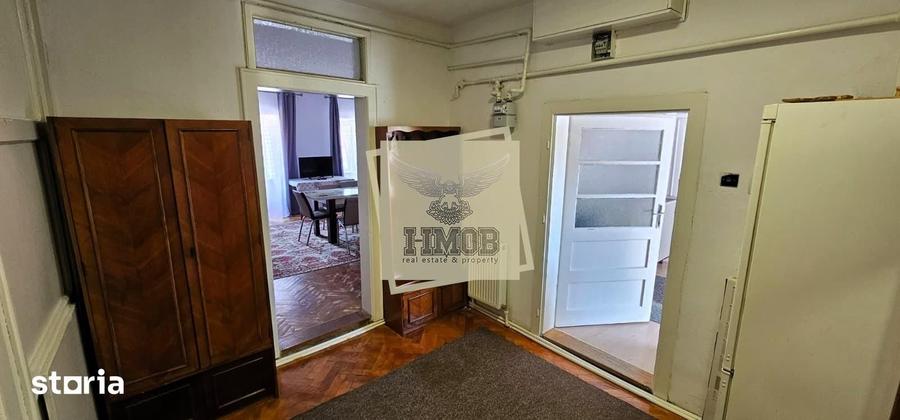 Apartament cu 4 camere în Ultracentral
