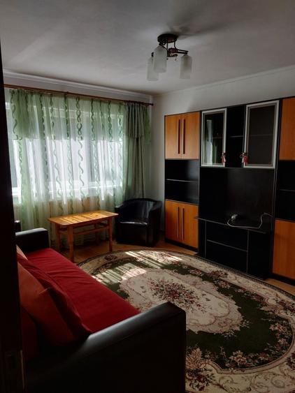 Apartament cu 2 camere nedecomandat în George Enescu