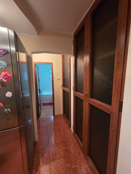 Apartament cu 2 camere decomandat în Mazepa 2