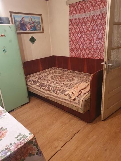 Casă cu 3 camere în Satu Nou