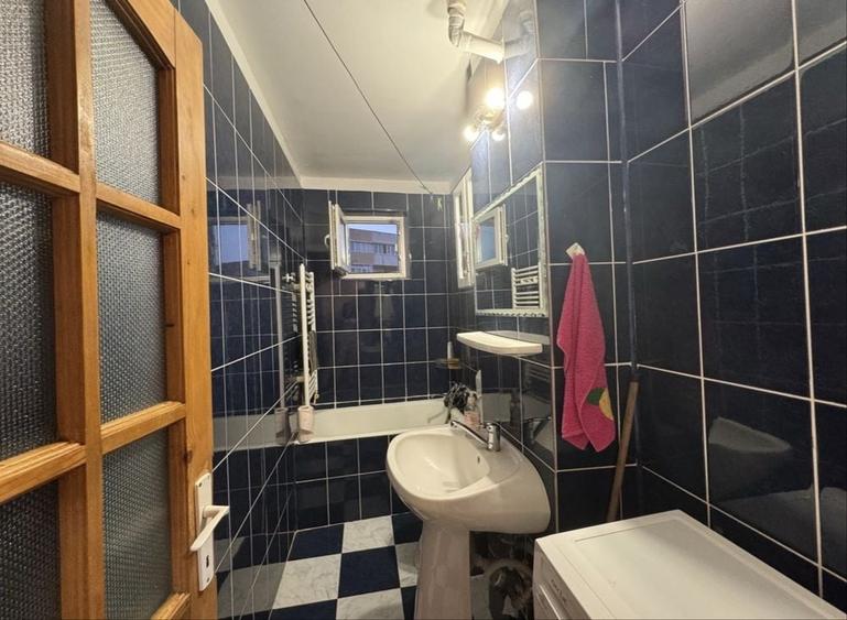 Apartament cu 2 camere nedecomandat în Central