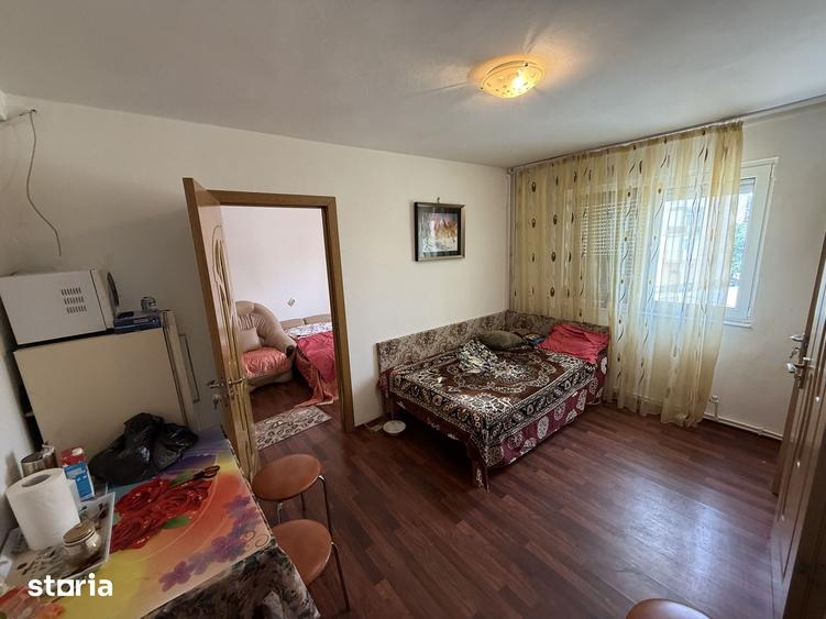 Apartament cu 2 camere semidecomandat în Exterior Vest