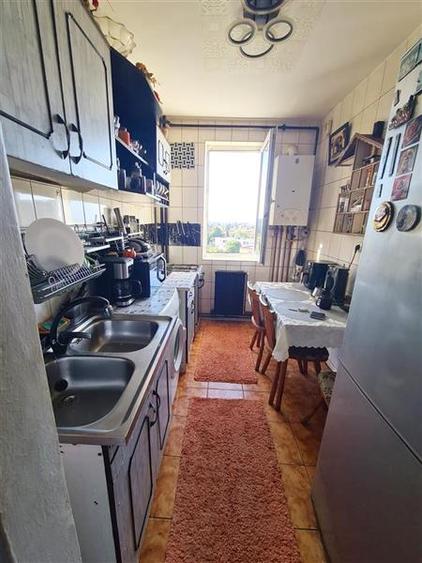 Apartament cu 2 camere semidecomandat, mobilat în Astra