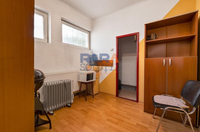 Spațiu comercial, de 450 mp, în Nord