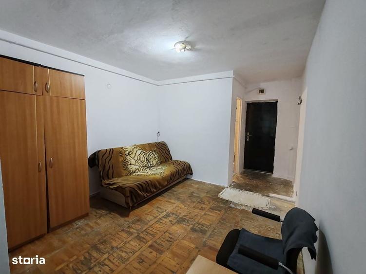 Garsonieră decomandată în Exterior Vest