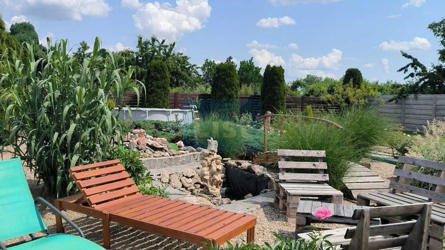 Casă cu 4 camere cu Canalizare în Păulești