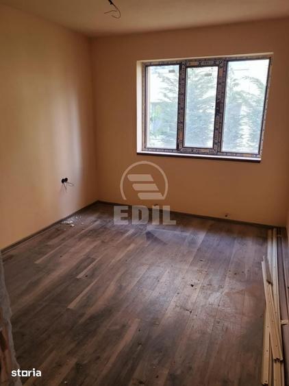 Spațiu comercial, de 62 mp, în Florești