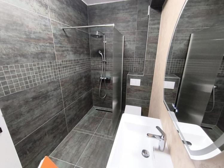 Apartament cu 4 camere în Șelimbăr