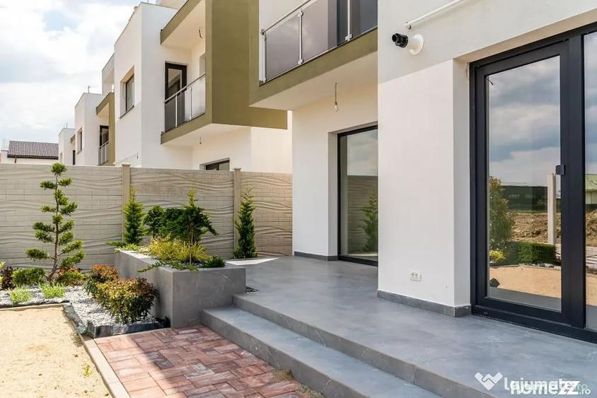 Casă cu 5 camere cu Teren 222 Mp în Gai