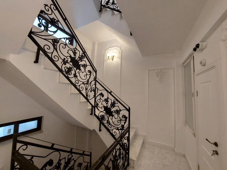 Apartament cu 3 camere în Dorobanți