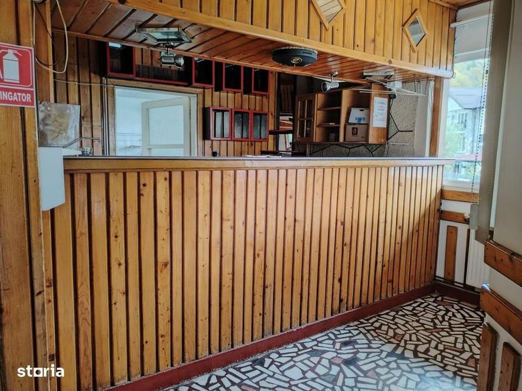 Spațiu comercial, de 414 mp, în Cornu