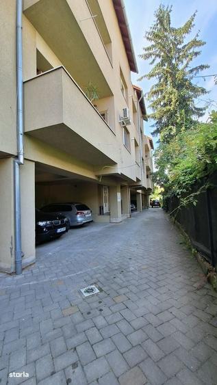 Apartament cu 2 camere decomandat în Exterior Vest