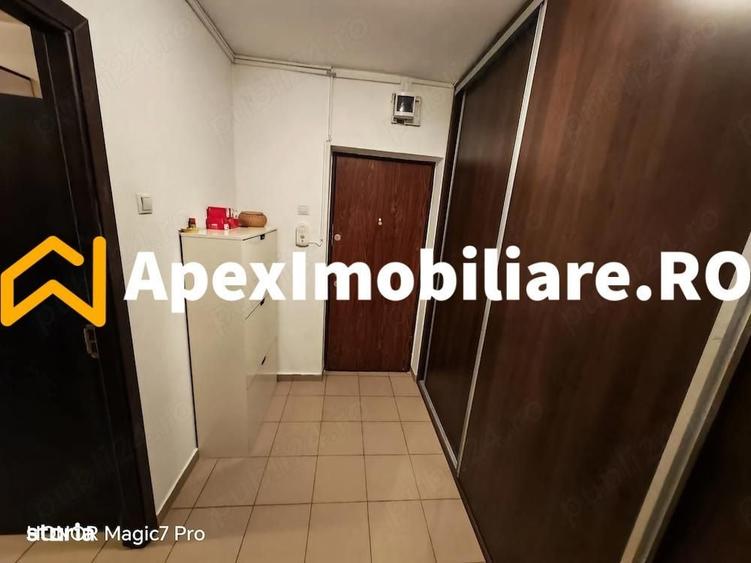 Apartament cu 2 camere semidecomandat în Brâncoveanu