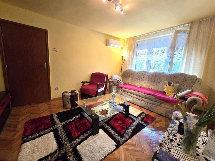 Apartament cu 2 camere semidecomandat, mobilat în Rogerius