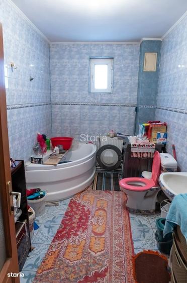 Casa de vanzare Str. 8 Martie | Piscina | Garaj | Teren 330 mp