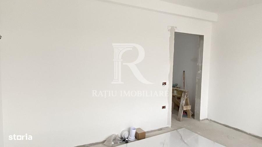 Casă cu 4 camere în Sânmartin