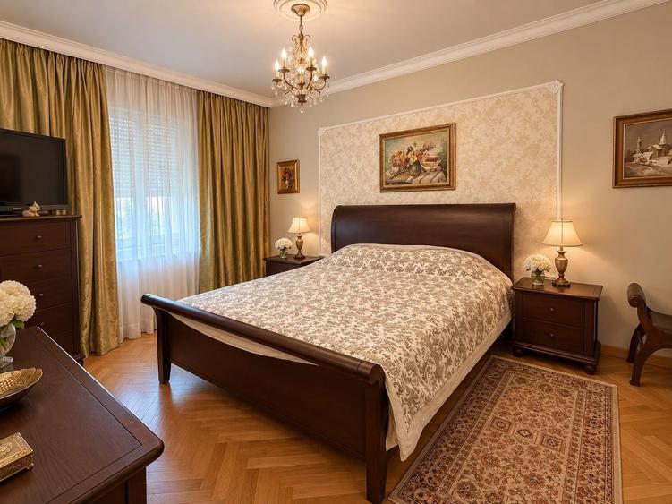 Apartament cu 4 camere în Calea Plevnei