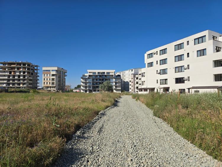 Teren Construcții intravilan de 388 mp, în Nord