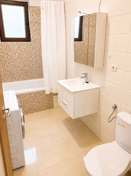 Apartament cu 2 camere decomandat în Fundeni