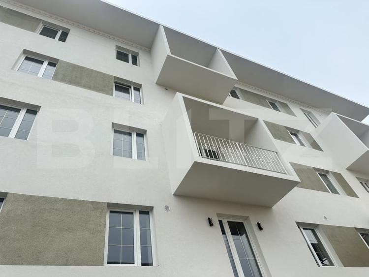 Apartament cu 2 camere semidecomandat, mobilat în Orăștie