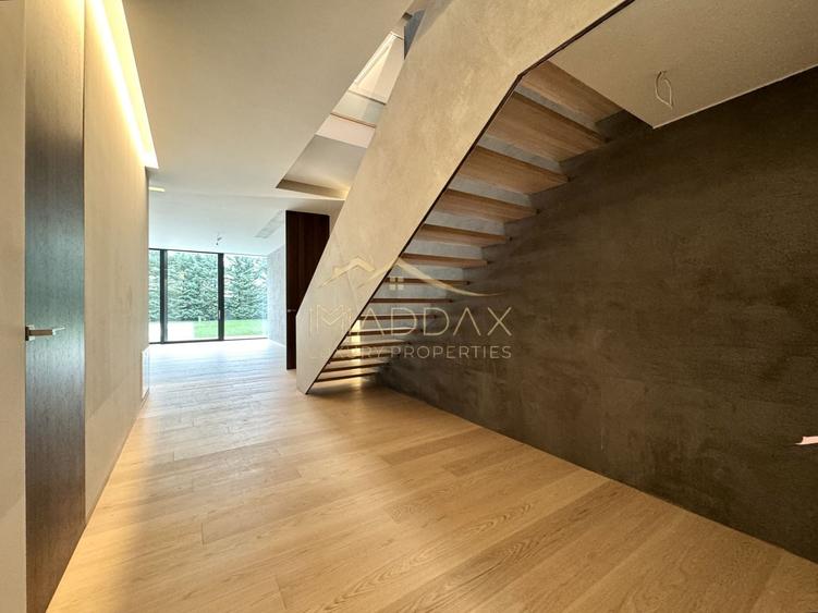Casă individuală cu 6 camere cu Piscina în Pipera