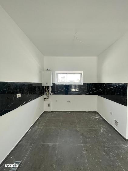 Casă cu 3 camere cu Teren 250 Mp în Central