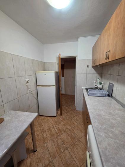 Apartament cu 2 camere semidecomandat în Tineretului