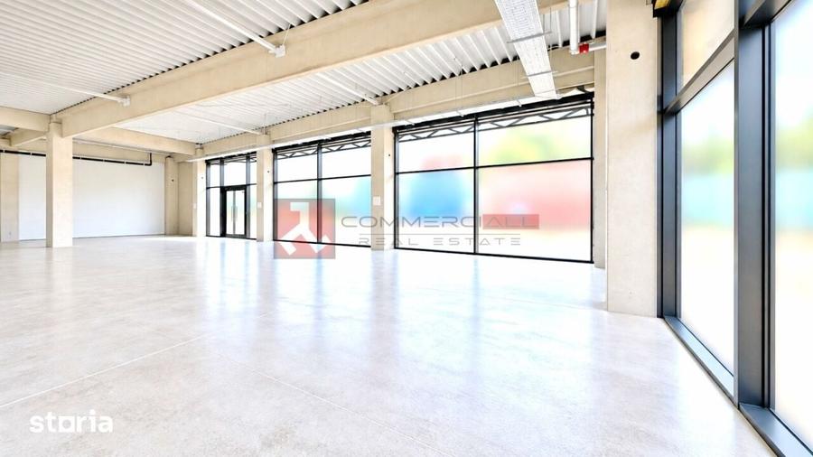 Spațiu comercial, de 200 mp, în Stupini