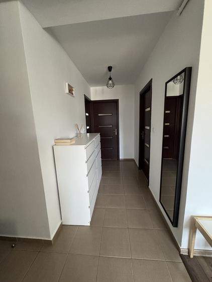 Apartament cu 3 camere decomandat, mobilat în Valea Lupului