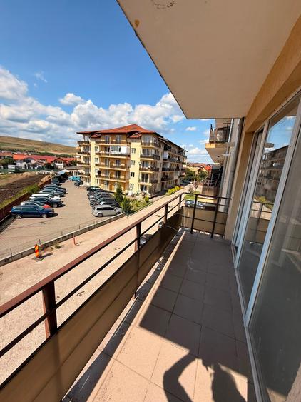 Apartament cu 2 camere semidecomandat în Florești