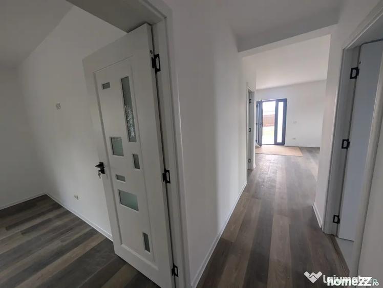 Casă cu 4 camere cu Teren 350 Mp în Central