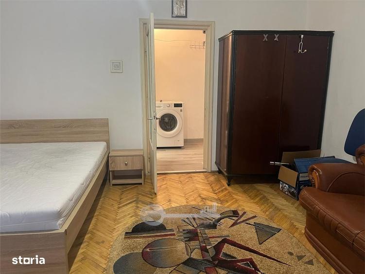 Garsonieră decomandată în Cug