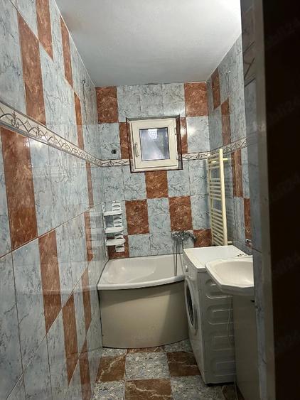 Apartament cu 2 camere nedecomandat în Central