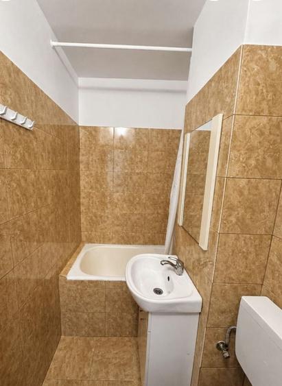 Apartament cu 2 camere semidecomandat în Exterior Vest