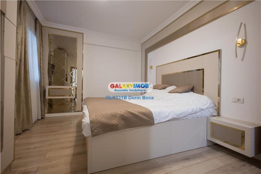 Apartament cu 3 camere semidecomandat, mobilat în Titan