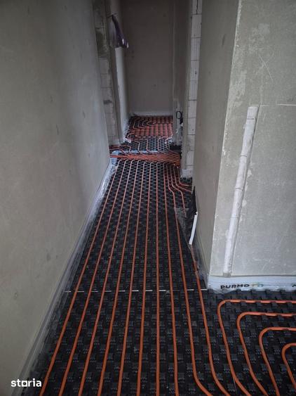 Casă cu 5 camere cu Teren 440 Mp în Malu Mare