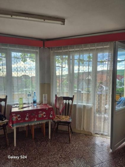 Apartament cu 4 camere în Central