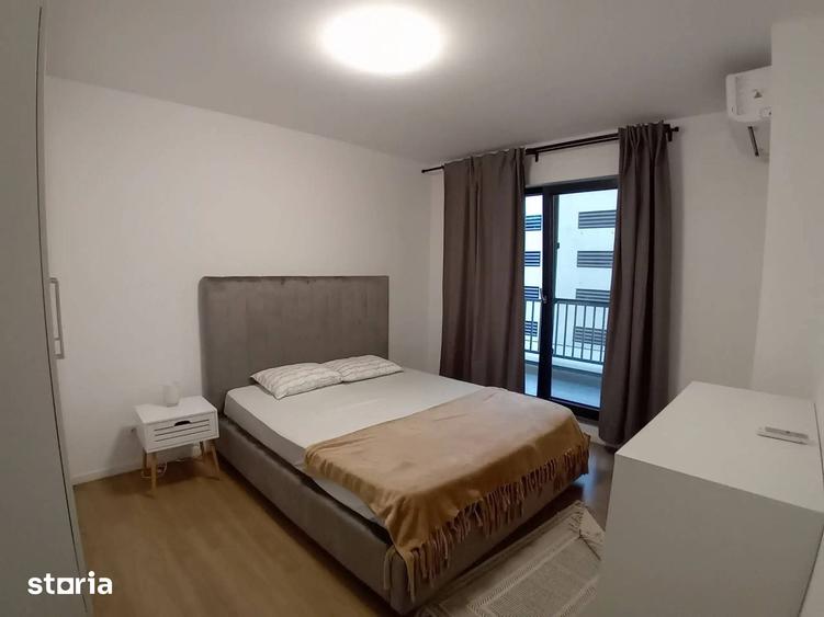 Apartament cu 3 camere decomandat în Sud