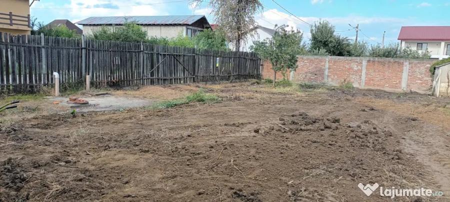 Teren de vanzare intravilan lot 300mp PREMIUM Apa Curent Gaze Canalizare Asfalt - 1