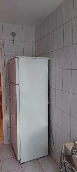 Apartament cu 3 camere decomandat în Dristor