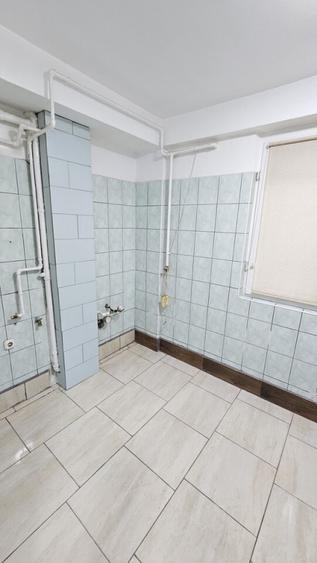 ULTRACENTRAL - 2 cam, cf1,sd,1/4 , liber,intabulat-65000 eur - 12