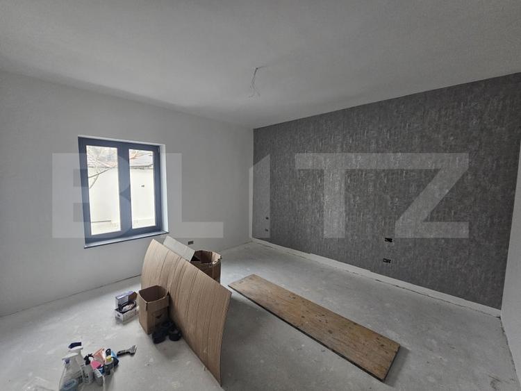 Casa pe parter, 135 mp, 350 mp teren, zona Podari - 5