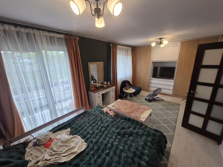 Duplex cu 4 camere cu Canalizare în Cug