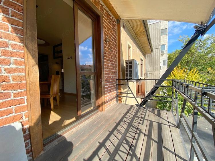 Apartament cu 4 camere decomandat în Take Ionescu