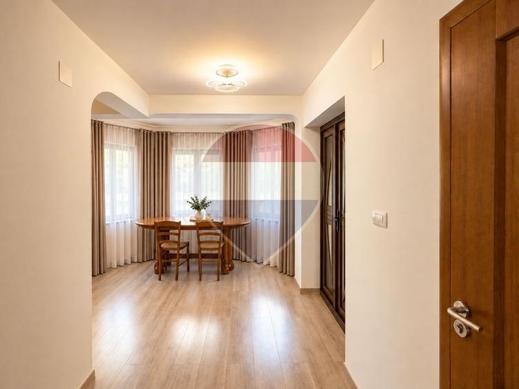 Casă individuală cu 5 camere cu Teren 2082 Mp în Tudor Vladimirescu (Avrămeni)