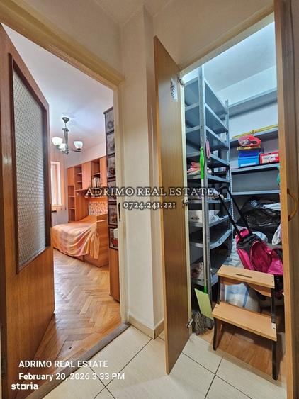 Apartament cu 3 camere semidecomandat în Central