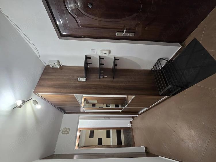 Apartament cu 2 camere decomandat în Berceni