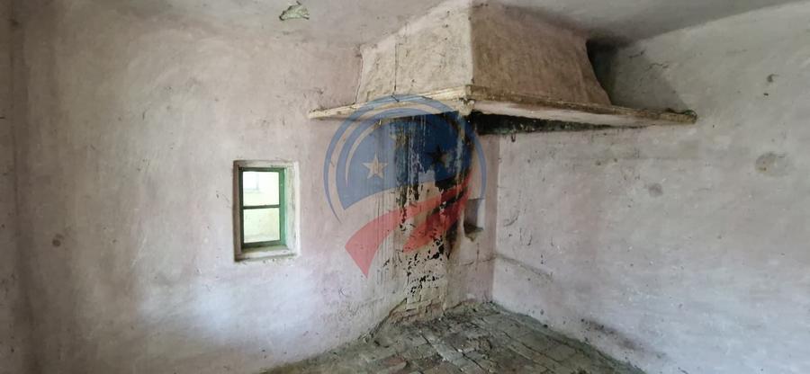 Casă individuală cu 5 camere cu Canalizare în Bâzdâna
