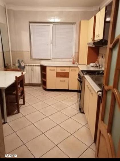 Apartament decomandat 3 camere de vanzare MilitariGorjului 70 mp - 1