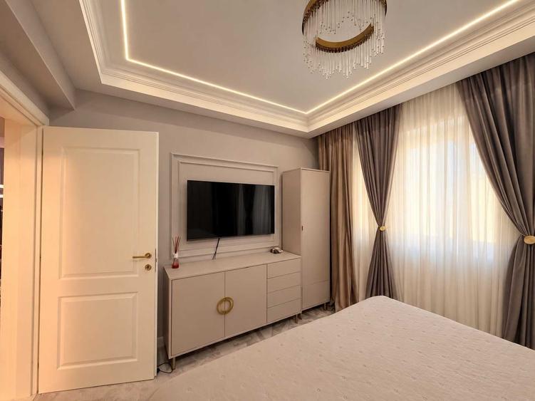 Apartament cu 3 camere decomandat în Ultracentral